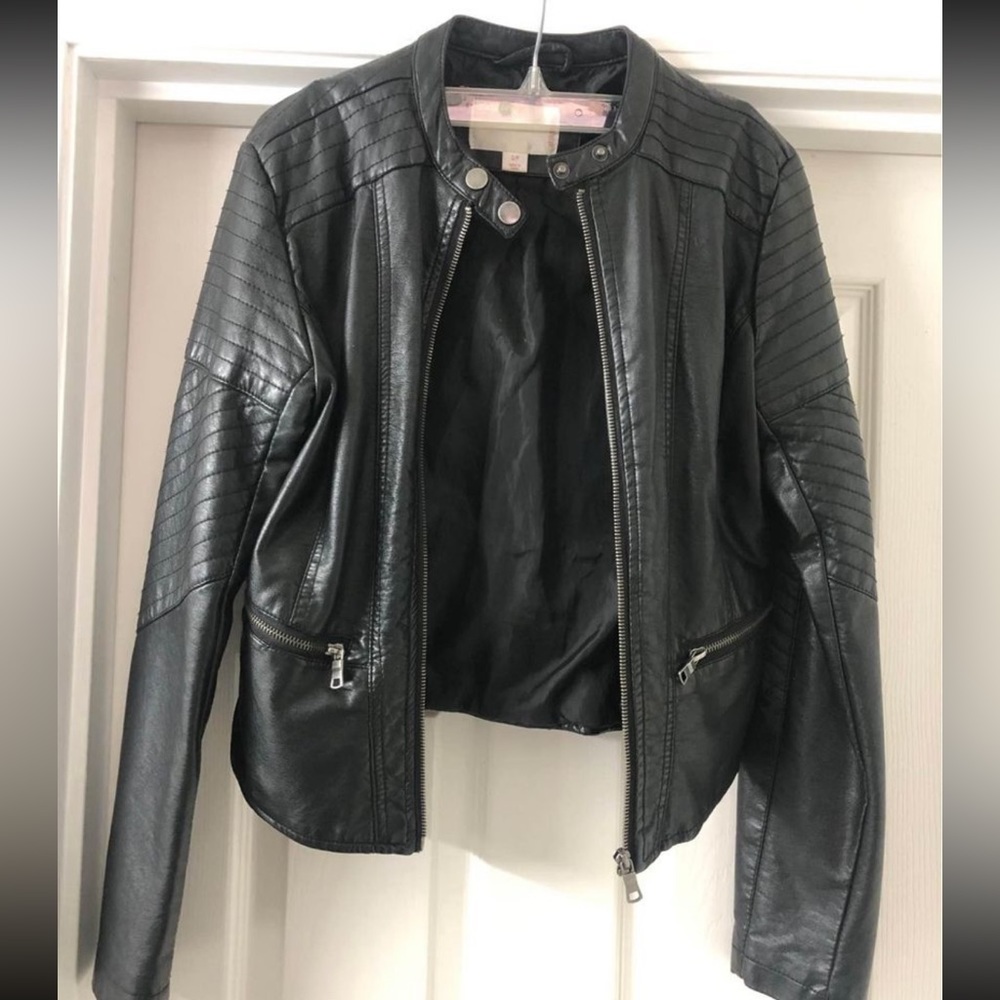 Women’s small faux leather jacket